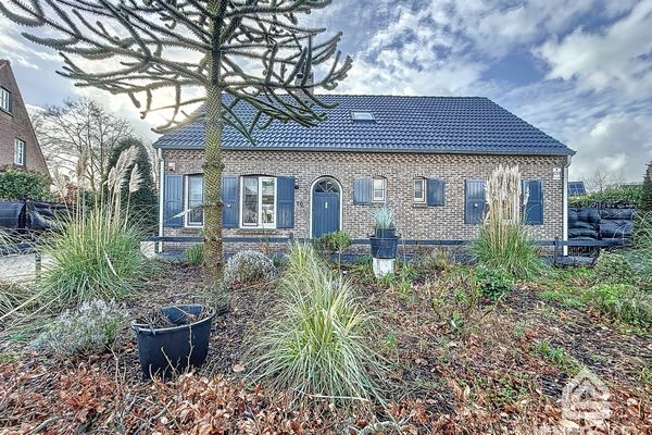 Huis
                            te koop in Hamont
