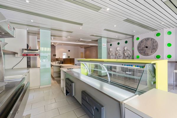 Commercieel te koop / Kortenaken