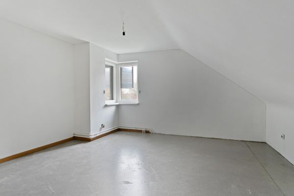 Huis te koop / Lendelede