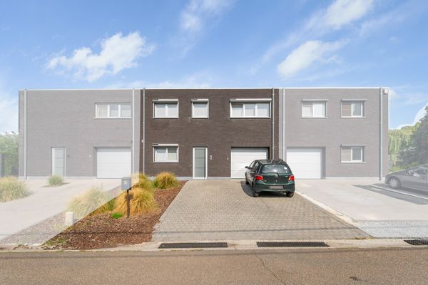 Huis
                                te koop
                                in Steendorp