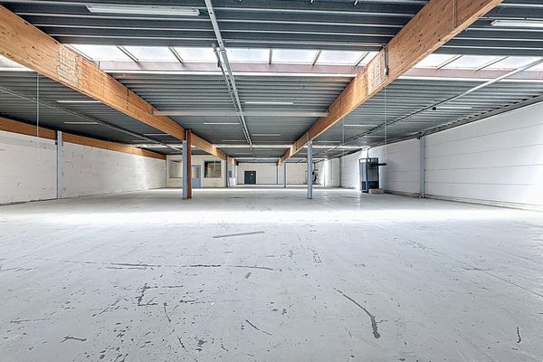 Commercieel
                                te koop
                                in Sint-Lievens-Houtem