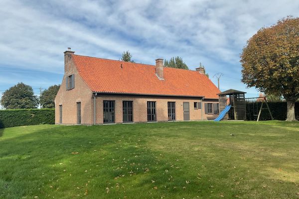 Huis
                                verhuurd
                                in Kortemark