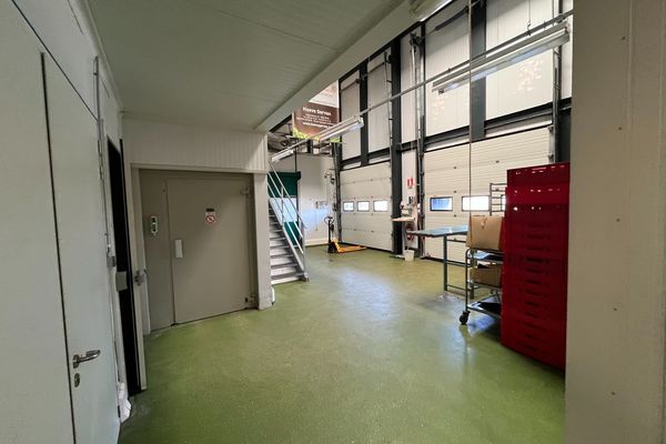 Industrieel te koop / Genk