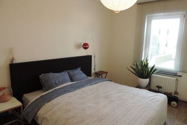 Huis verhuurd / Paal