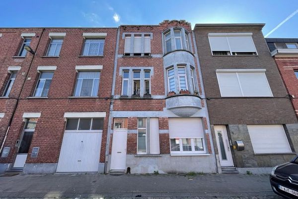 Appartement
                            te koop in Merksem