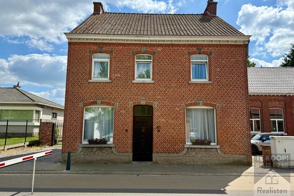 Burgerwoning
                            te koop in Stokrooie