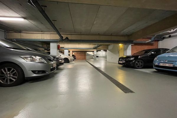 Garage te koop / Hasselt