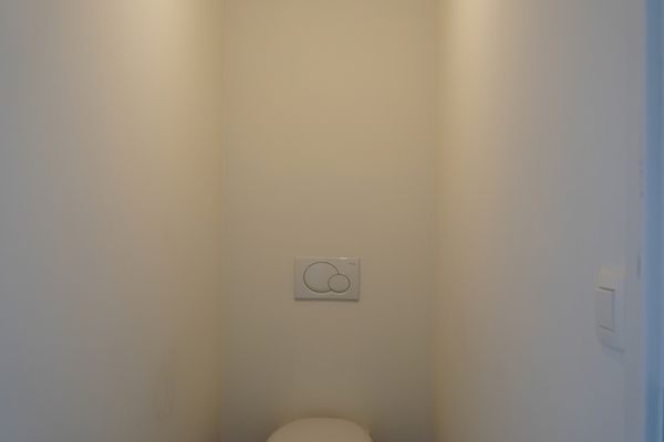 Huis te huur / Paal