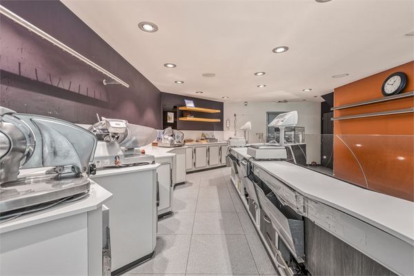 Commercial a vendre / Tongres