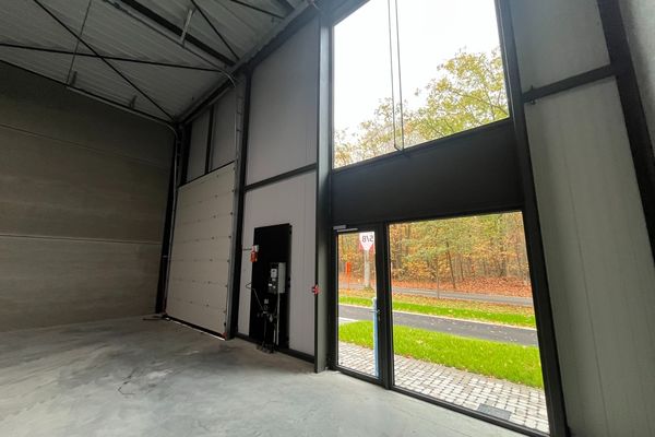 Industrieel te koop / As