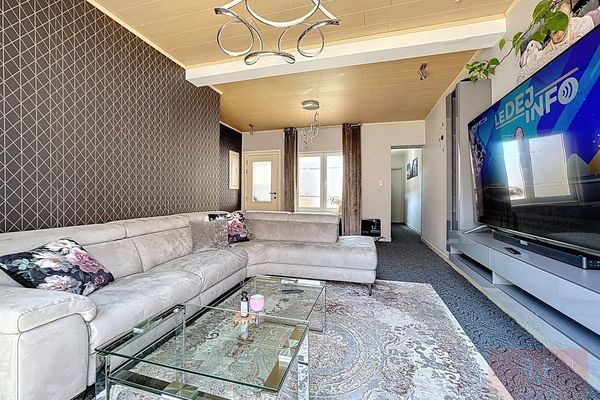 Huis
                                optie koop
                                in Sint-Lievens-Houtem