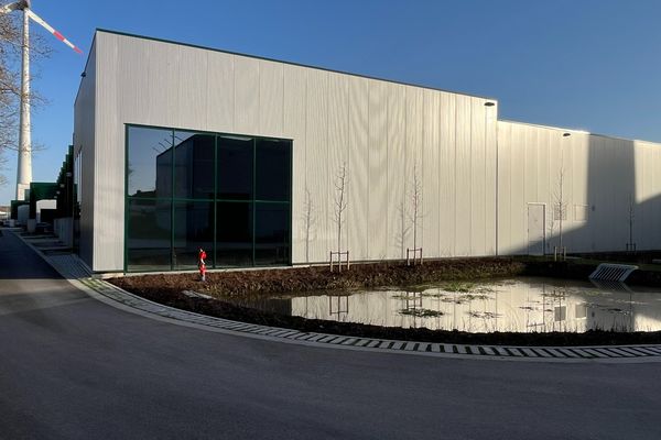 Industrieel te koop / Hasselt