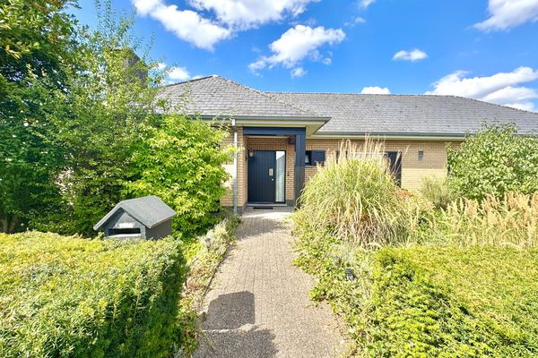 Huis
                            te huur in Sint-Eloois-Vijve