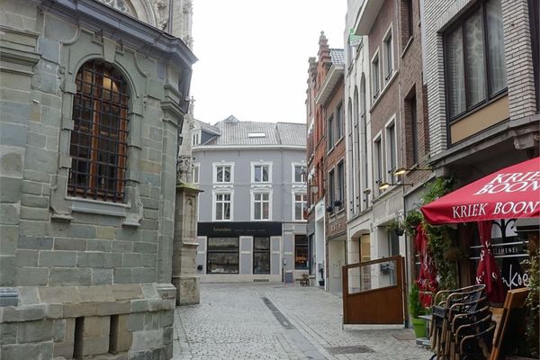 Appartement te huur / Halle