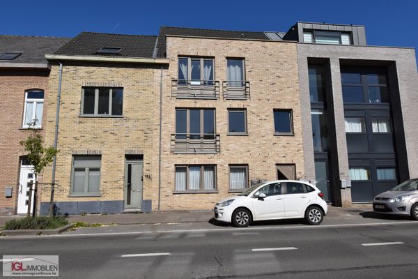 Estate main image