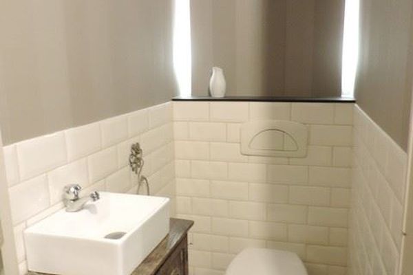 Commercieel te koop / Beringen