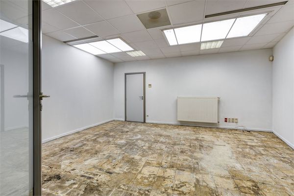 Commercial a louer / Tongres