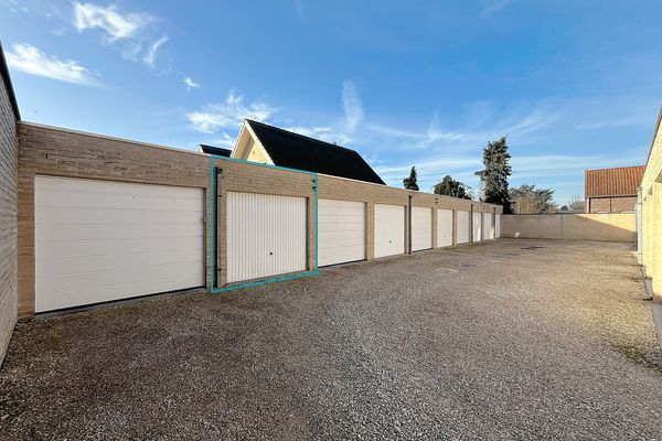 Garage
                                verkocht
                                in Maldegem