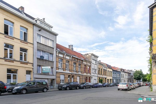 Estate main image