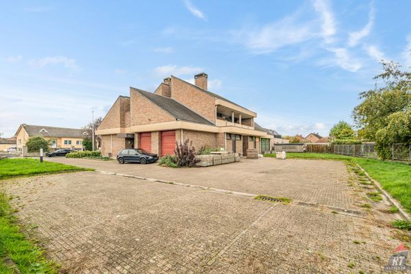 Commercieel te koop / Wellen