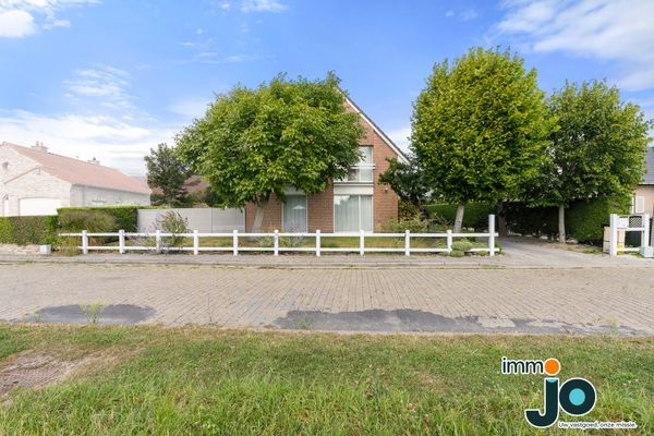 Huis
                                te koop
                                in Oostende