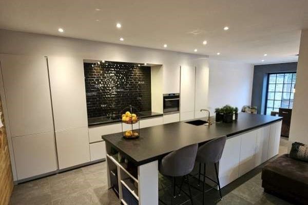 Huis
                                te koop
                                in Genk