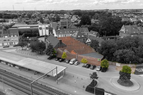 Magazijn
                            te huur in Vichte