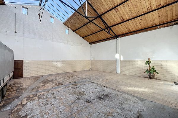 Industrieel
                                te koop
                                in Maldegem