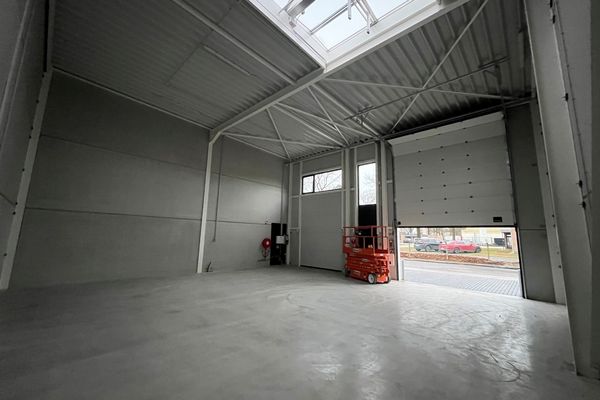 Industrieel te huur / Genk