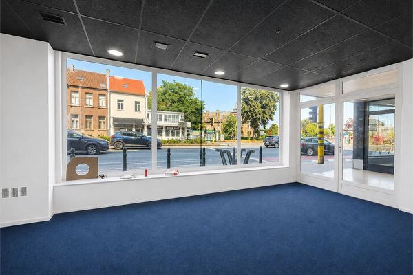 Commercieel te huur / Eeklo