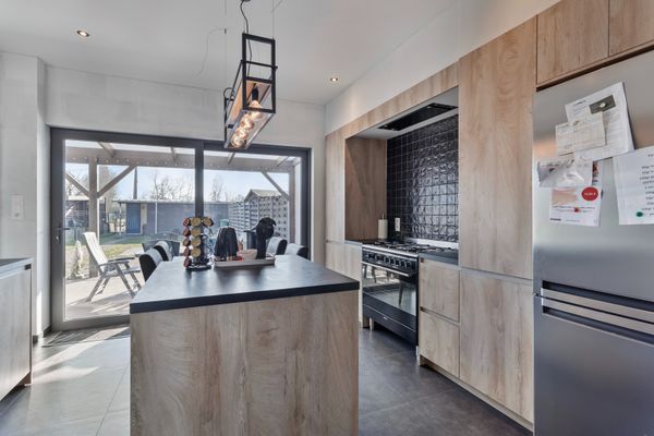 Huis verkocht / Brecht