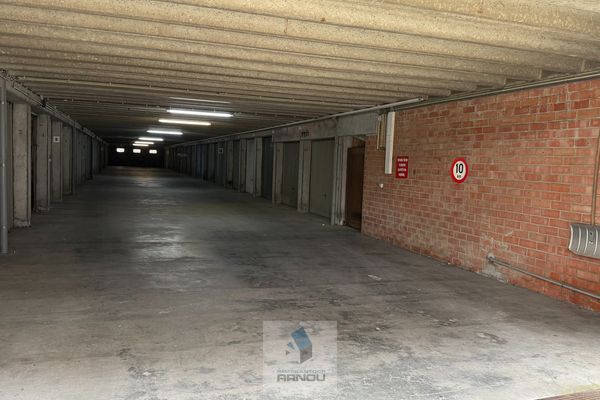 Garage
                            te huur in Deinze