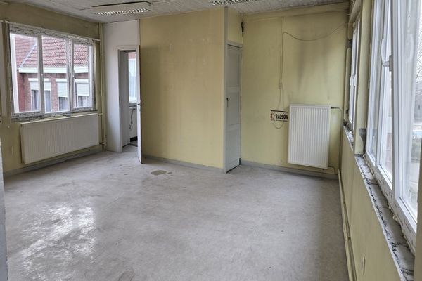 Commercieel te huur / Beringen