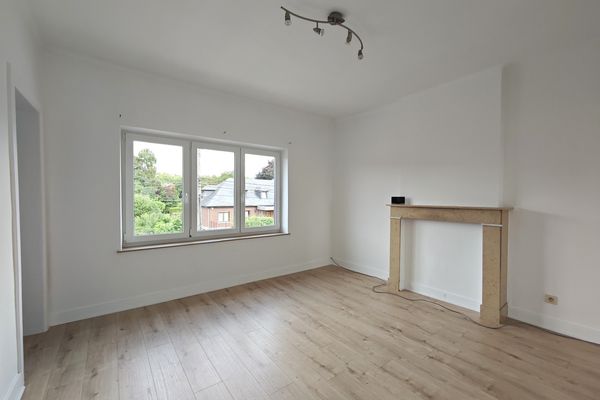 Appartement
                                a louer
                                in Gembloux