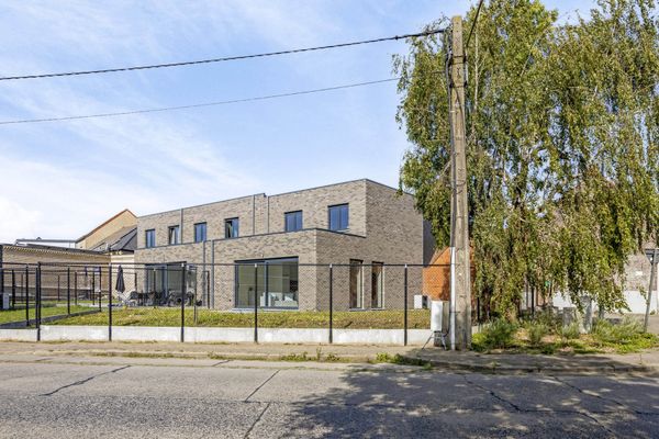 Huis
                                verkocht
                                in Rekkem