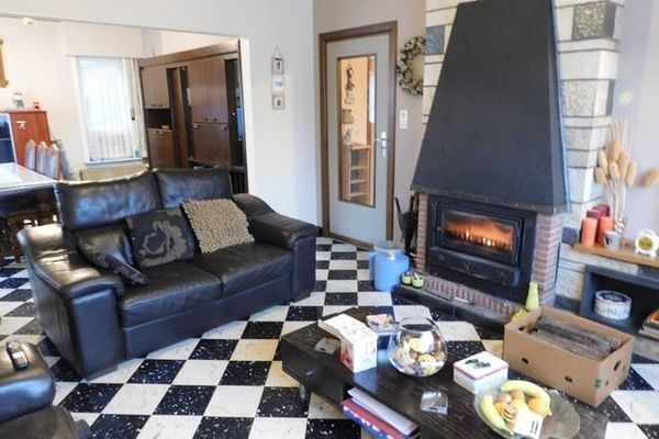 Huis verkocht / Paal