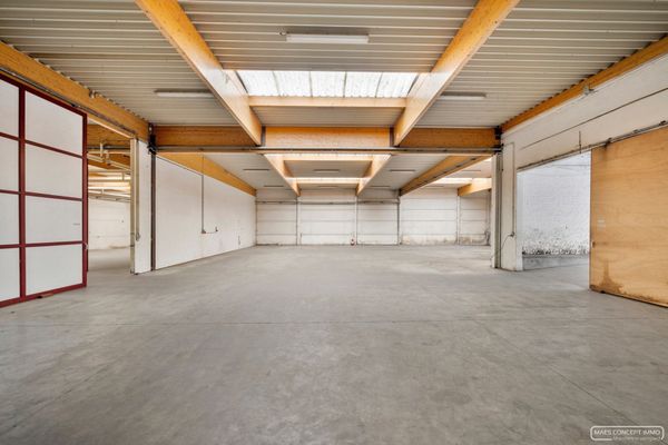 Magazijn
                            te huur in Anzegem