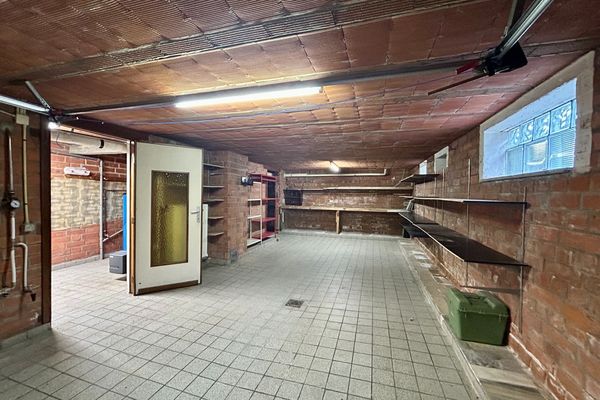 Huis te koop / Blanden