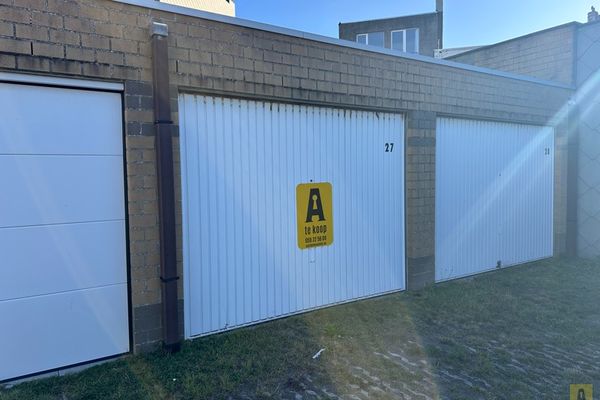 Garage
                            te koop in Bredene
