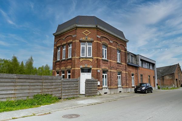 Maison
                                a vendre
                                in Mettet