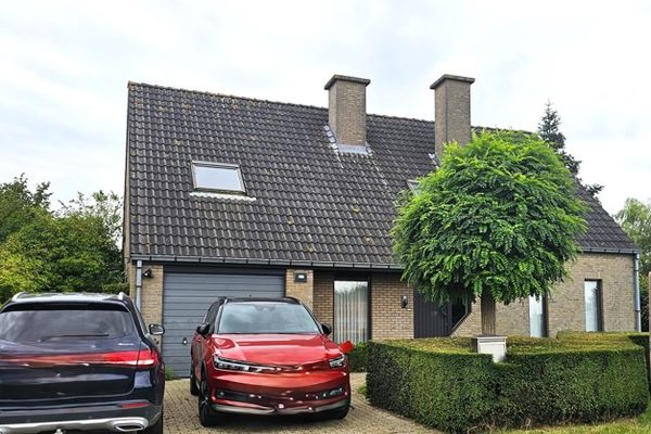 estate img