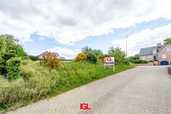 Estate main image