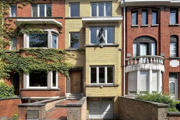 Herenhuis
                            te koop in Kortrijk