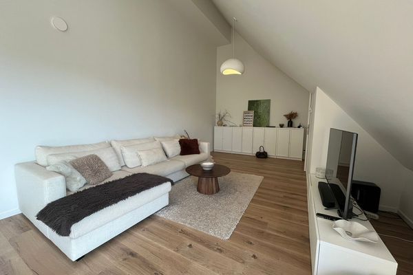 Estate main image