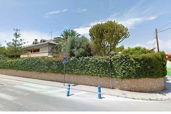 Maison
                                a vendre
                                in San Juan de Alicante
