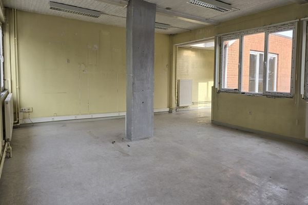 Commercieel te huur / Beringen