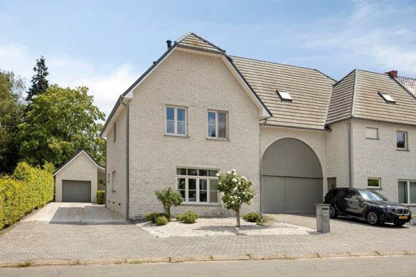 Huis te koop / Genk