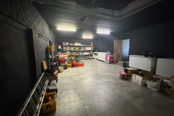 Commercieel te koop / Kapellen