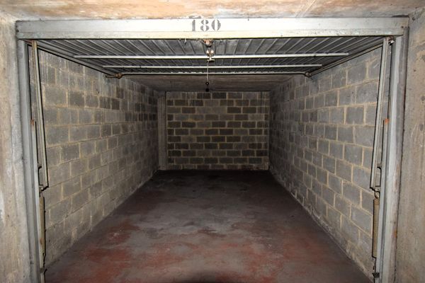Garage a vendre / Molenbeek