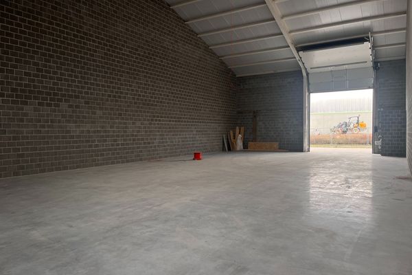 Industrieel te huur / Zwalm